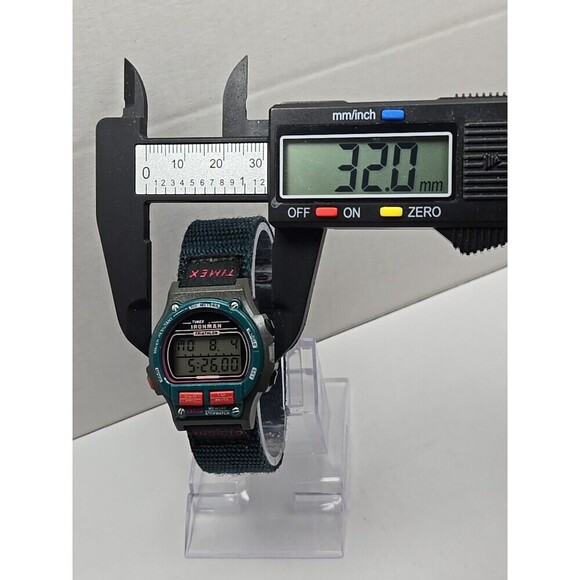 Timex Ironman Triathlon 8 Lap Indiglo 100M Digital Watch New Battery Nylon Strap - Picture 5 of 10